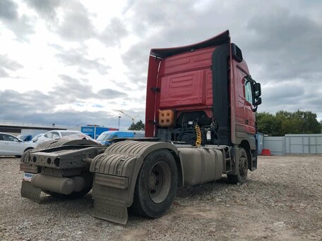 2018 Mercedes-Benz Actros, красный, 4250000 рублей, вид 3