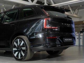 2025 Volvo EX90, чёрный, 16000000 рублей, вид 5