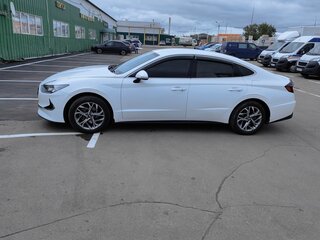 2020 Hyundai Sonata VIII (DN8), белый, 1900000 рублей, вид 4