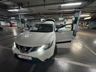 2017 Nissan Qashqai II, белый, 1480000 рублей, вид 2