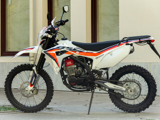 2023 BSE Z6, оранжевый, 245000 рублей, вид 2