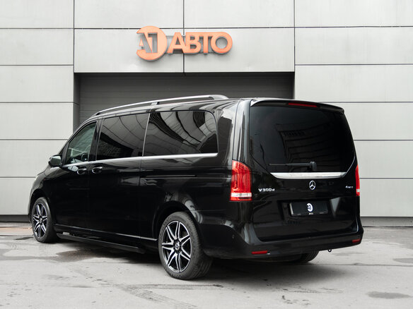 2023 Mercedes-Benz V-Класс Extra Long 300 d экстра длинный III (W447) Рестайлинг, чёрный, 12390000 рублей - вид 9