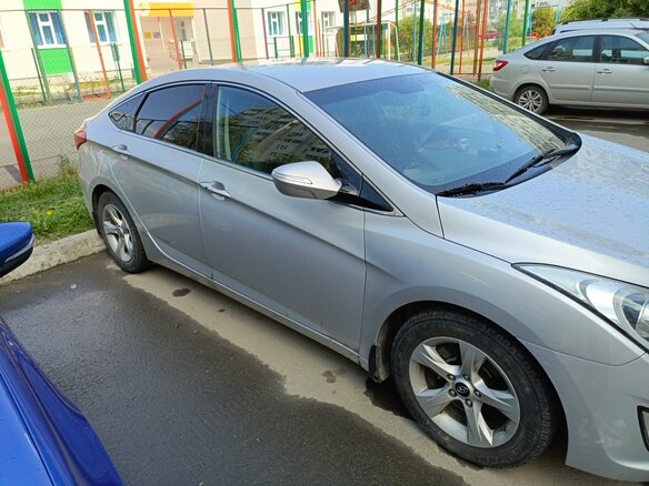 2013 Hyundai i40 I, серебристый, 1300000 рублей - вид 6
