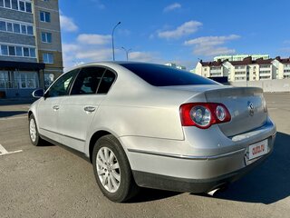 2006 Volkswagen Passat B6, серебристый, 699000 рублей, вид 4