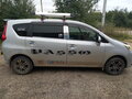 2008 Toyota Passo Sette, серебристый - вид 1