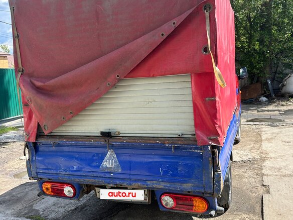 2012 Hyundai Porter II, красный, 750000 рублей - вид 4