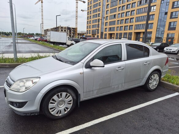 2010 Opel Astra H Рестайлинг, серебристый, 250000 рублей - вид 5