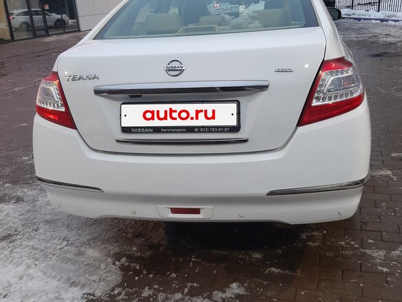 2012 Nissan Teana II (J32) Рестайлинг, белый, 1650000 рублей - вид 6