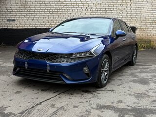 2021 Kia K5 III, синий, 2950000 рублей, вид 1