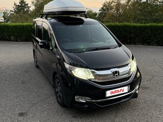 2015 Honda Stepwgn Spada V, чёрный, 1780000 рублей, вид 1