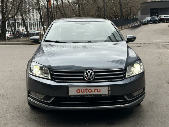2012 Volkswagen Passat B7, серый, 1120000 рублей