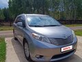 2011 Toyota Sienna III, серый, 2400000 рублей - вид 2
