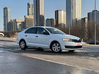 2016 Skoda Rapid I, белый, 750000 рублей, вид 1