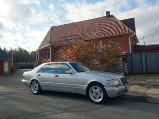1997 Mercedes-Benz S-Класс 320 Long III (W140) Рестайлинг, серебристый, 2800000 рублей, вид 5