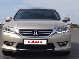 2013 Honda Accord IX, бежевый, 1999999 рублей, вид 1