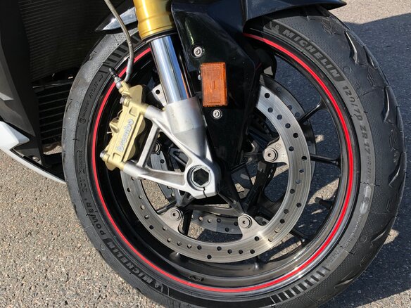 2018 BMW S 1000 R, белый, 1150000 рублей - вид 11
