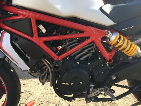 2018 Ducati Monster 797, белый, 749000 рублей, вид 3