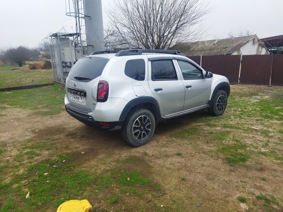 2017 Renault Duster I Рестайлинг, серебристый, 1199000 рублей - вид 3
