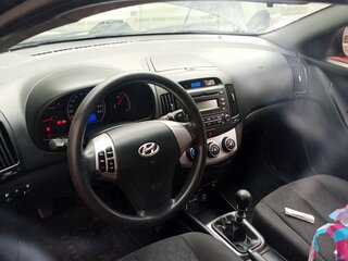 2010 Hyundai Elantra IV (HD), пурпурный, 500000 рублей, вид 4