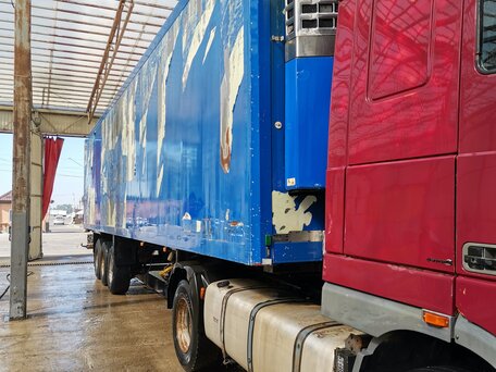 2002 DAF XF 95, красный, 3000000 рублей, вид 3