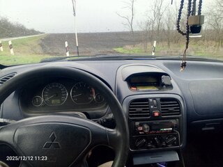 2000 Mitsubishi Carisma I Рестайлинг, синий, 270000 рублей, вид 5