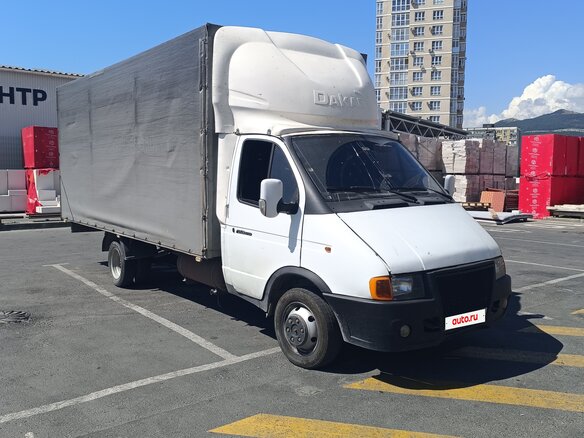 2001 ГАЗ ГАЗель (3302), белый