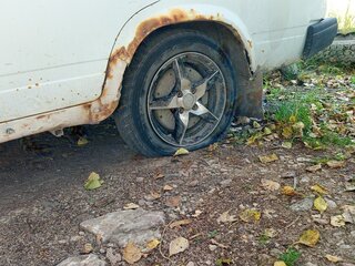 2001 Lada (ВАЗ) 2104 21047, белый, 60000 рублей, вид 4