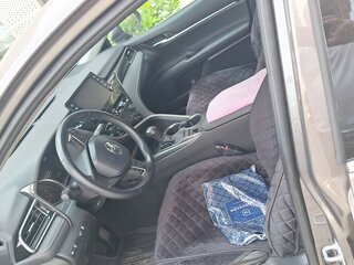 2021 Toyota Camry VIII (XV70), серый, 2750000 рублей, вид 4