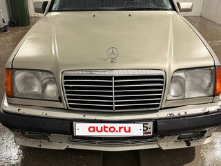 1991 Mercedes-Benz W124 200, золотистый, 250000 рублей, вид 2