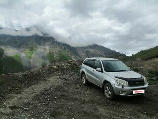 2003 Toyota RAV4 II (XA20) Рестайлинг, серебристый, 800000 рублей, вид 2