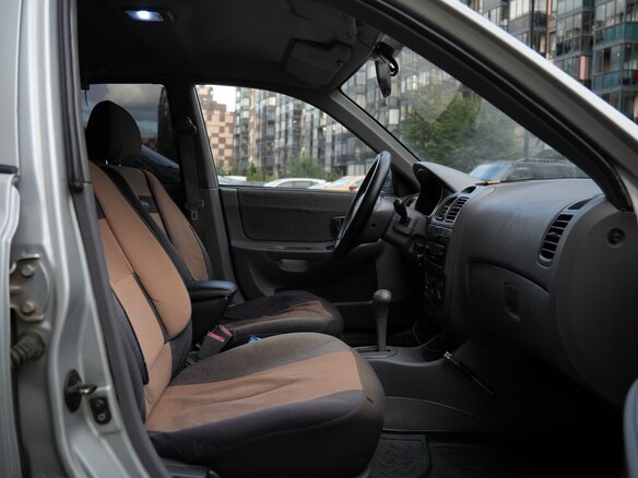 2005 Hyundai Accent ТагАЗ II, серебристый, 250000 рублей - вид 21