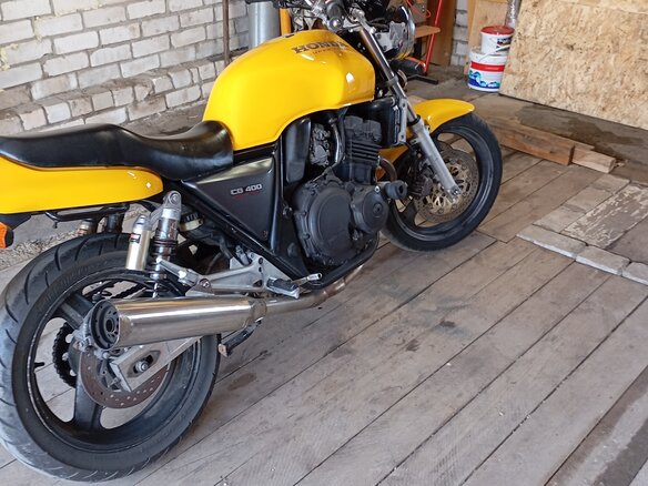 1992 Honda CB 400 Super Four, жёлтый, 245000 рублей