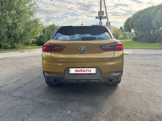 2020 BMW X2 xDrive20i I (F39), золотистый, 2690000 рублей, вид 5