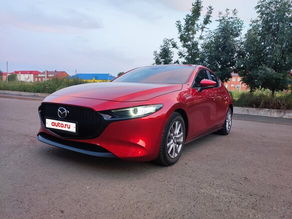 2019 Mazda 3 IV (BP), красный, 1800000 рублей