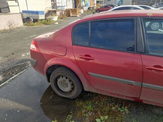 2006 Renault Megane II Рестайлинг, красный, 275000 рублей, вид 3
