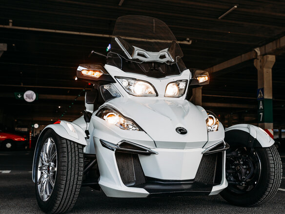 2015 BRP Can-Am Spyder, белый, 1528202 рублей - вид 37