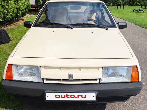 1987 Lada (ВАЗ) 2108 21086, бежевый, 550000 рублей - вид 4