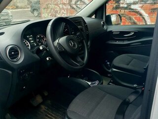 2017 Mercedes-Benz Vito 114 CDI L2 III (W447), белый, 2700000 рублей, вид 3