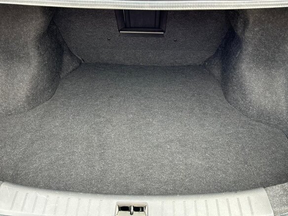 2017 Nissan Sylphy III (B17), серебристый, 1300000 рублей - вид 15