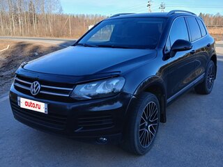 2010 Volkswagen Touareg II, чёрный, 1850000 рублей, вид 2