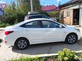 2016 Hyundai Solaris I Рестайлинг, белый - вид 2