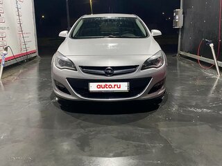 2012 Opel Astra J Рестайлинг, серебристый, 750000 рублей, вид 2