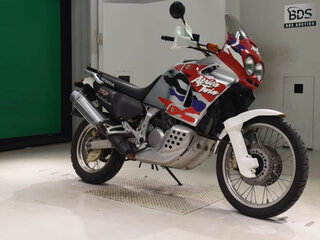 1997 Honda XRV 750 Africa Twin, белый, 560000 рублей, вид 3