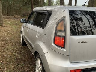 2009 Kia Soul I, серебристый, 850000 рублей, вид 4