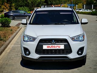 2014 Mitsubishi ASX I Рестайлинг, белый, 1350000 рублей, вид 3