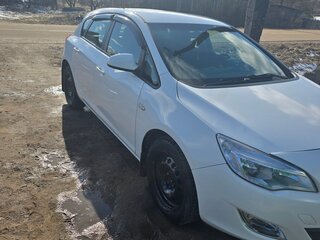 2012 Opel Astra J Рестайлинг, белый, 700000 рублей, вид 5