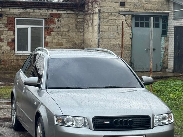 2004 Audi A4 II (B6), серый, 490000 рублей
