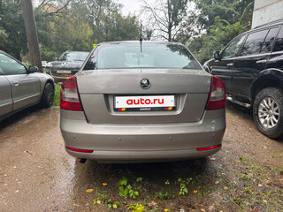 2011 Skoda Octavia DSG7 II (A5) Рестайлинг, серый, 440000 рублей, вид 3