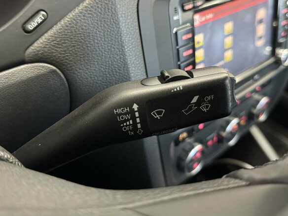 2012 Volkswagen Jetta VI, серый - вид 17