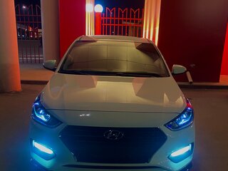 2019 Hyundai Solaris II, белый, 1500000 рублей, вид 2